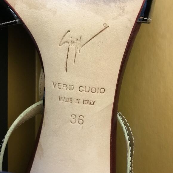 Giuseppe Zanotti Burgundy T-Strap Heel Sandals - Picture 11 of 11